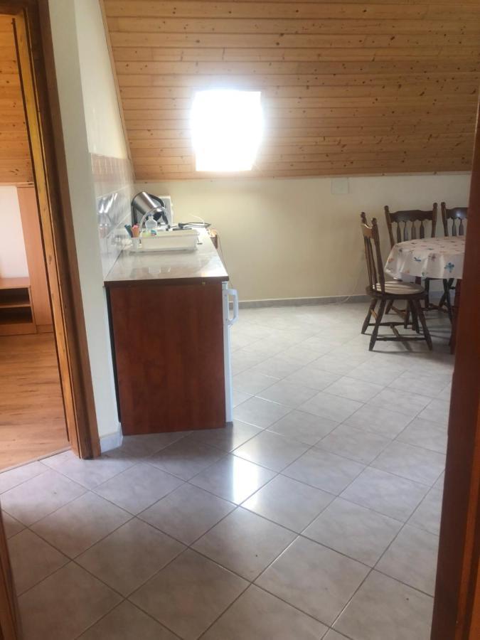 Zalakarosi Égerfa Nyaralóház Földszinti és Emeleti Apartman Extérieur photo
